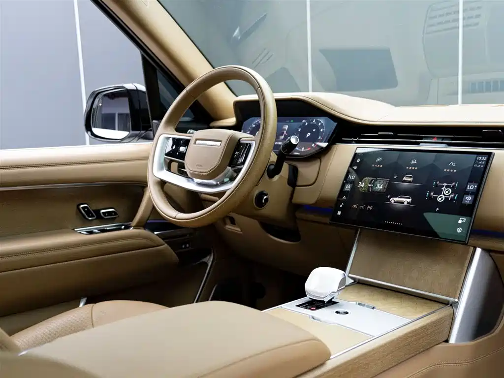Land Rover Range Rover 2025 — фото 19