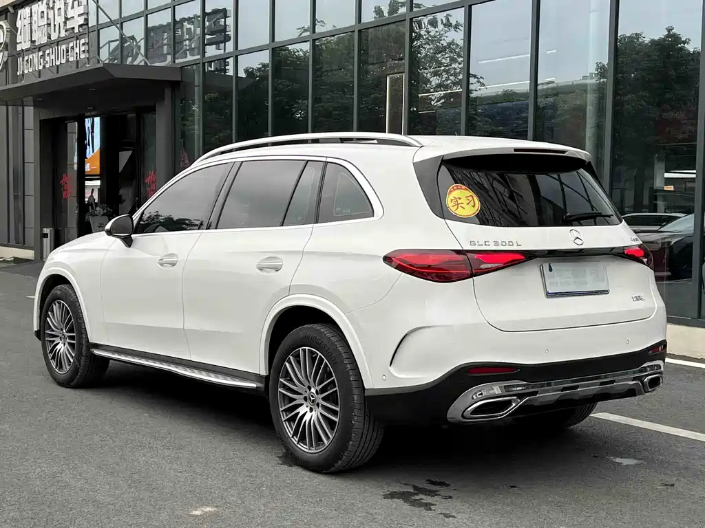 Mercedes-Benz GLC 2026 — фото 7