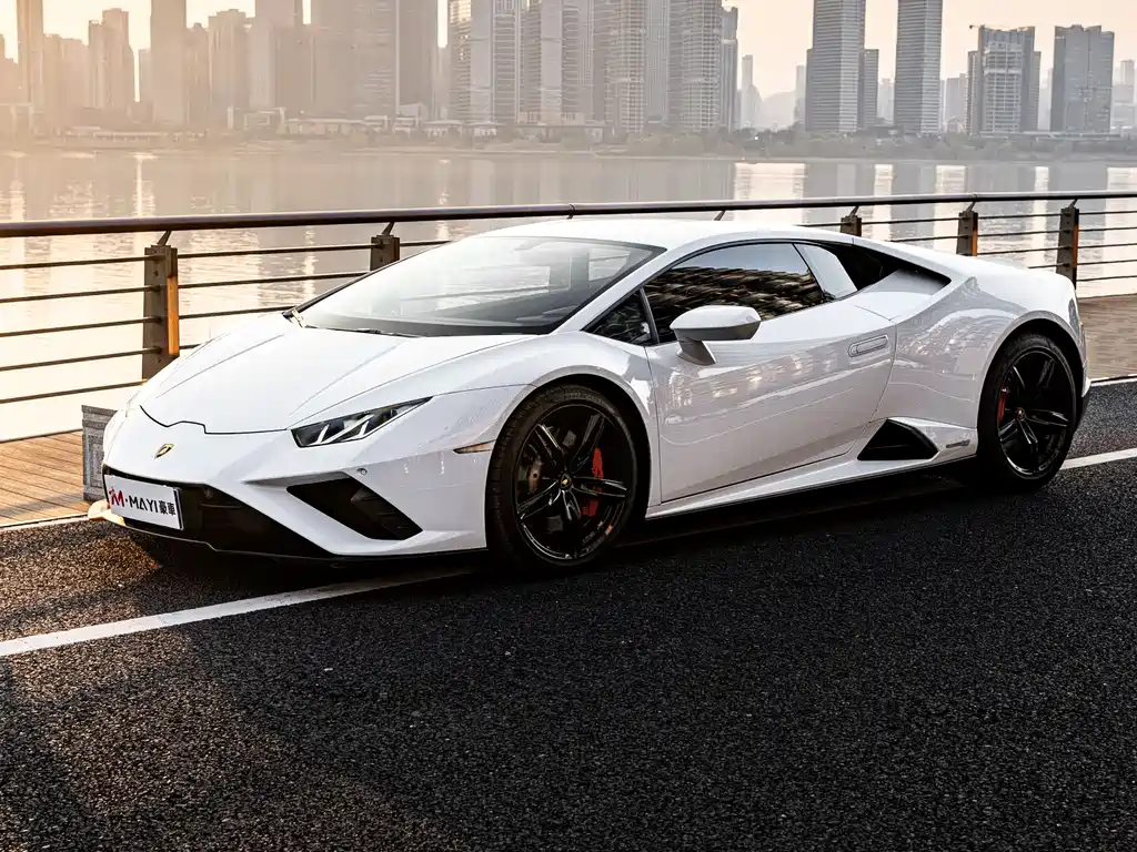 Lamborghini Huracán 2021 — фото 1