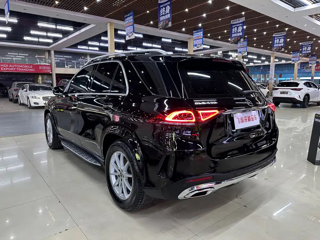 Mercedes-Benz GLE 2020 — фото 9