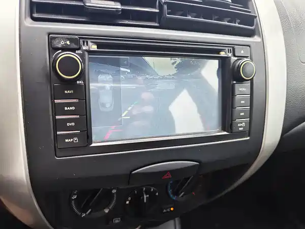 Nissan Livina 2015