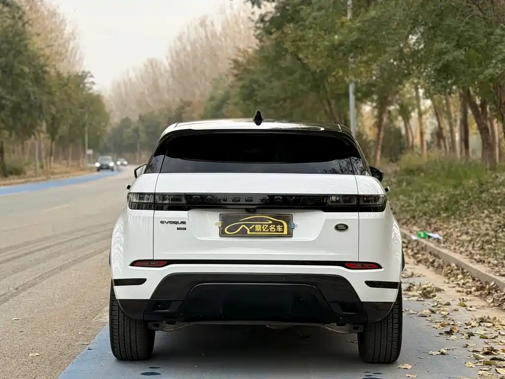 Land Rover Evoque 2022 — фото 7