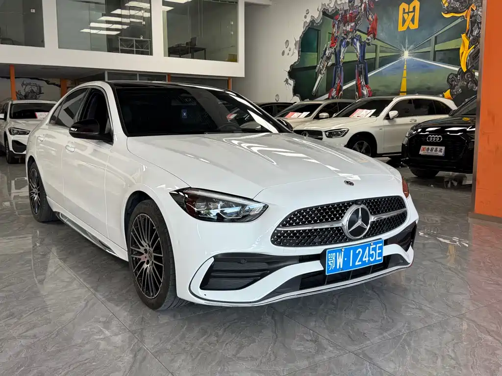 Mercedes-Benz C-Class 2022