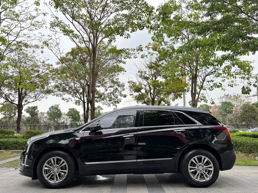 Cadillac XT5 2021 — фото 13