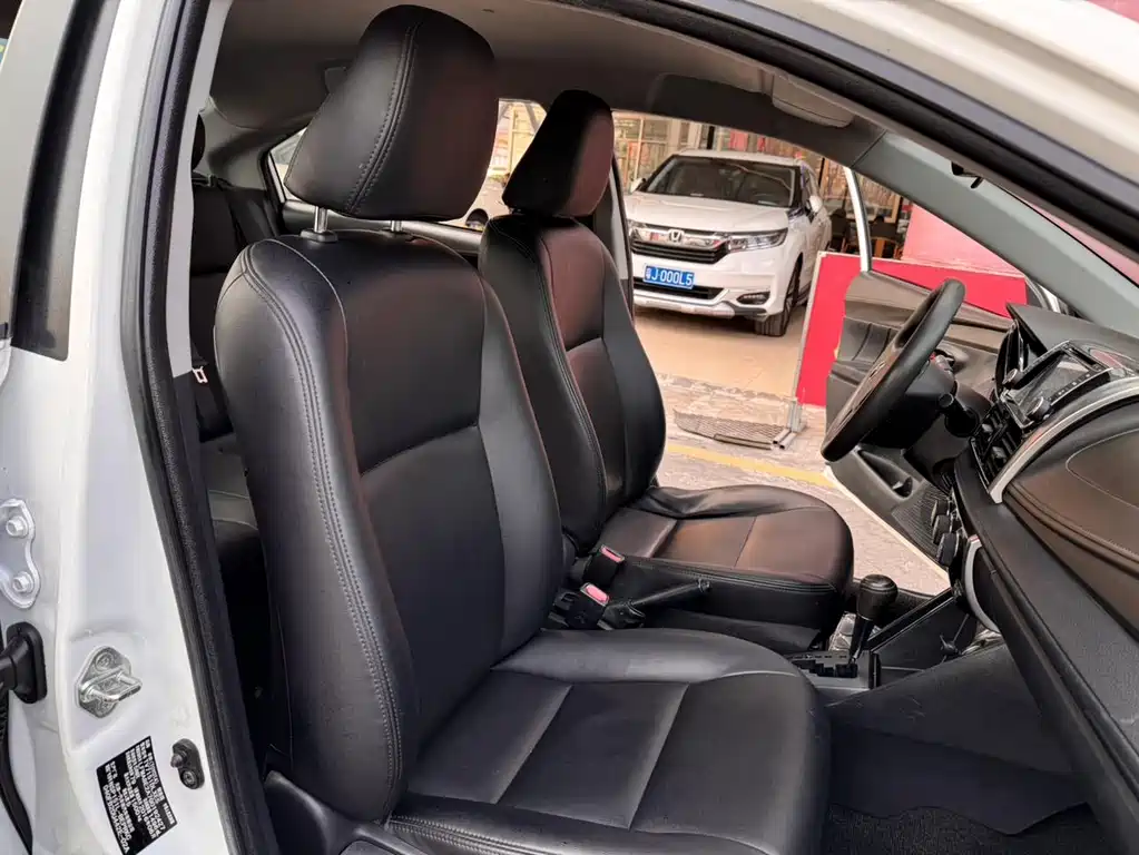 Toyota Vios 2016 — фото 12