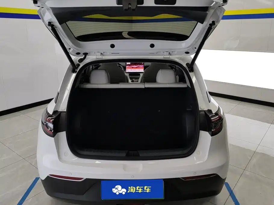 Geely Galaxy Starwish 2025