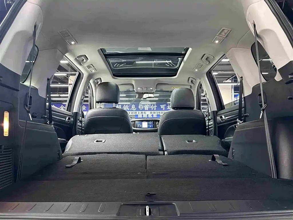 GAC Motor Trumpchi GS8 2021 — фото 31