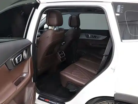Chery Tiggo 8 PRO 2023 — фото 7