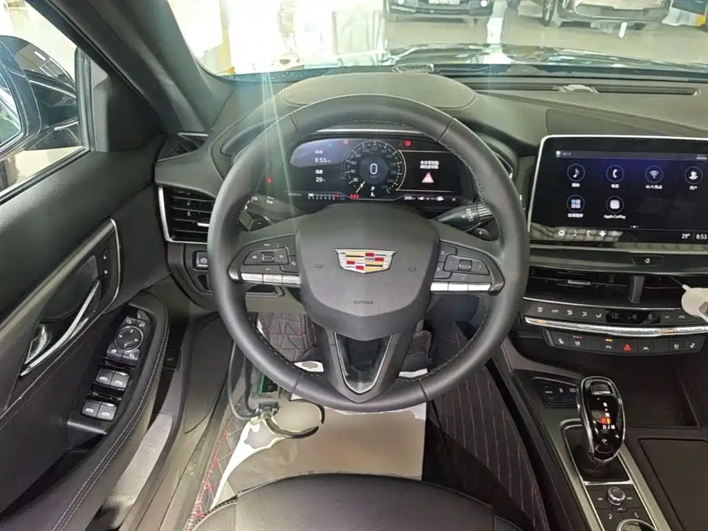 Cadillac CT5 2023 — фото 11
