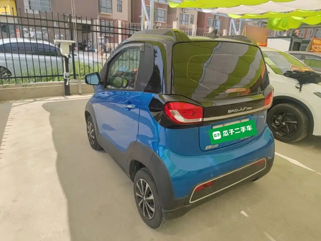 Baojun E100 2019
