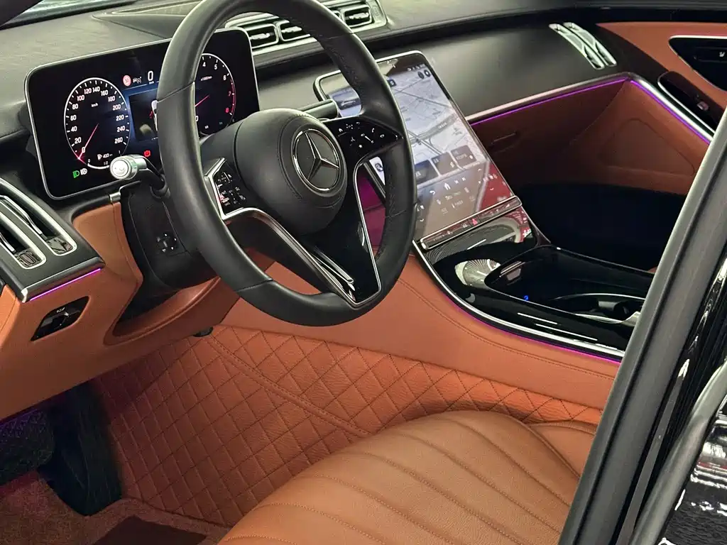 Mercedes-Benz S-Class 2025 — фото 6