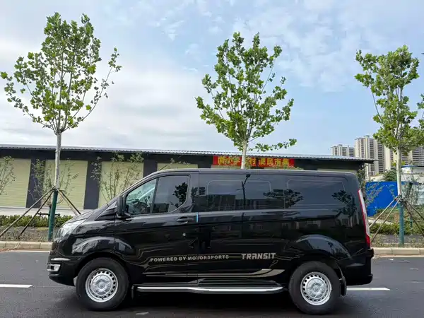Ford Transit 2022