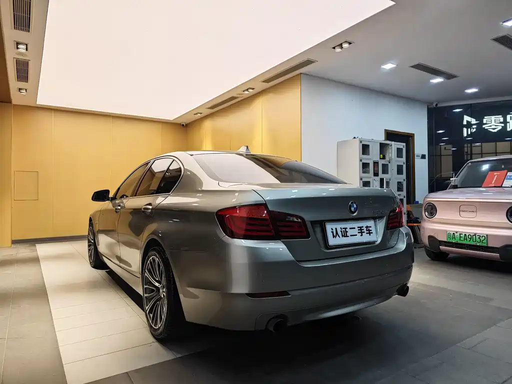 BMW 5 Series 2013 — фото 28