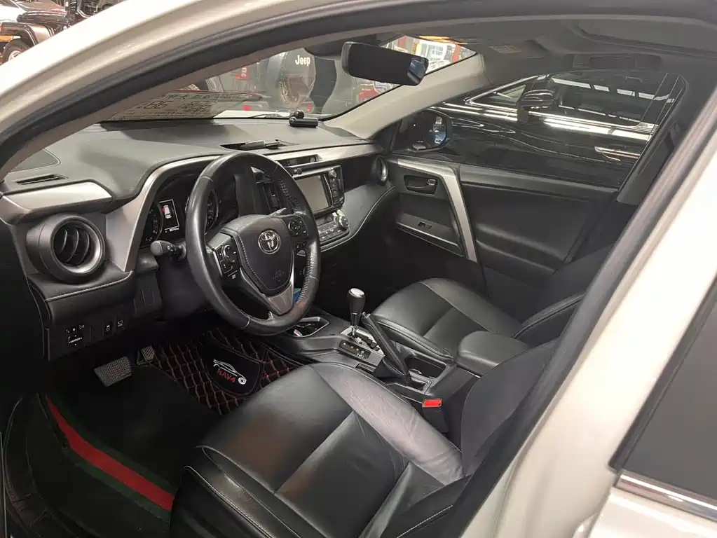 Toyota RAV4 2019