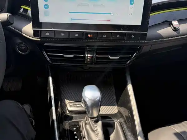 Roewe i5 2021
