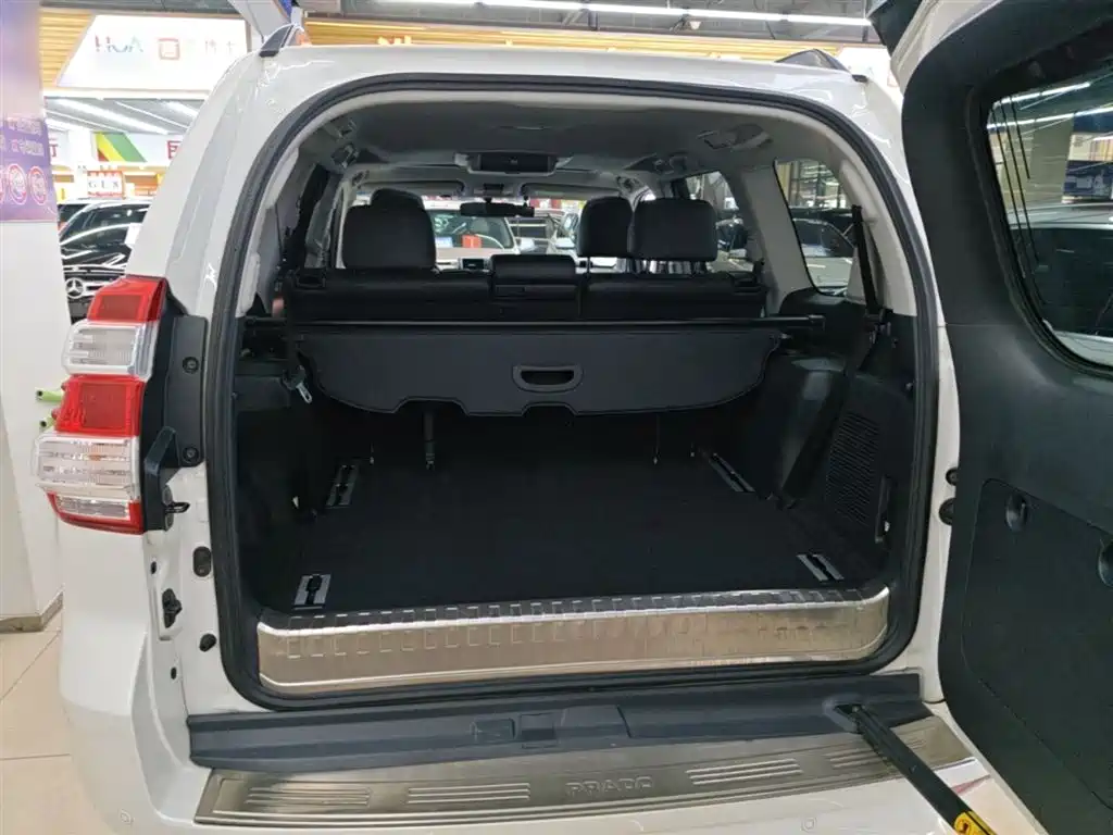 Toyota Prado 2016 — фото 19