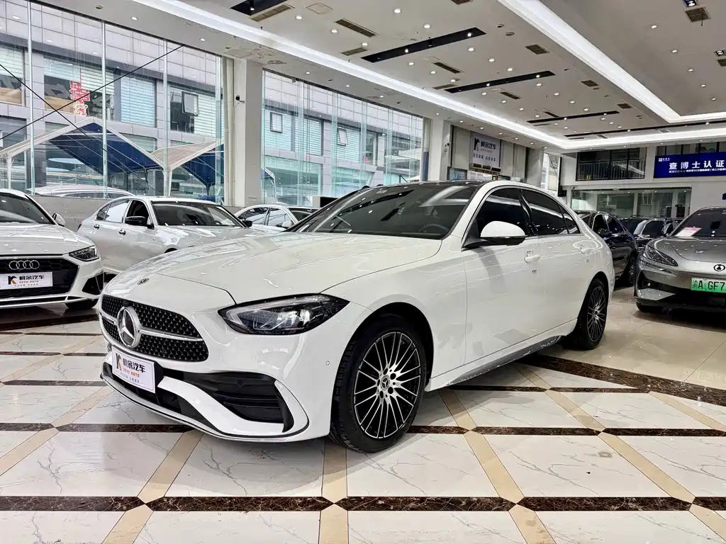 Mercedes-Benz C-Class 2023 — фото 2
