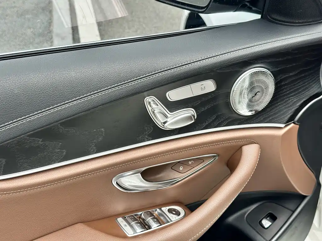Mercedes-Benz E-Class 2018 — фото 8