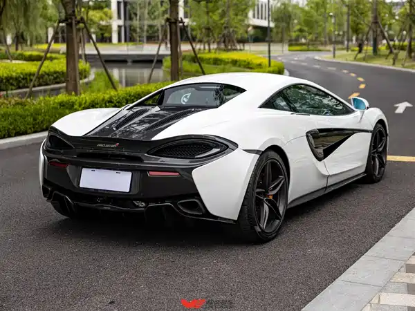 McLaren 570 2015
