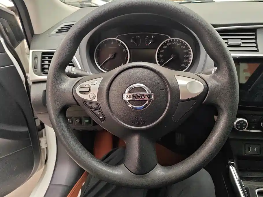 Nissan Sylphy 2021 — фото 15