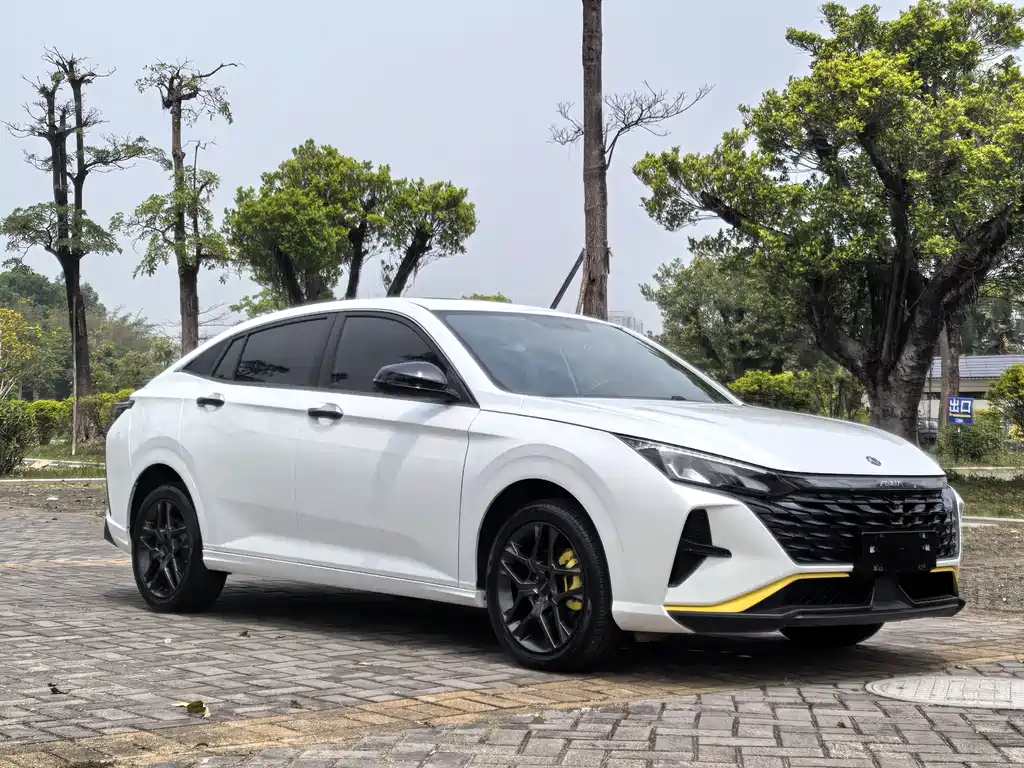 Dongfeng Yixuan 2023