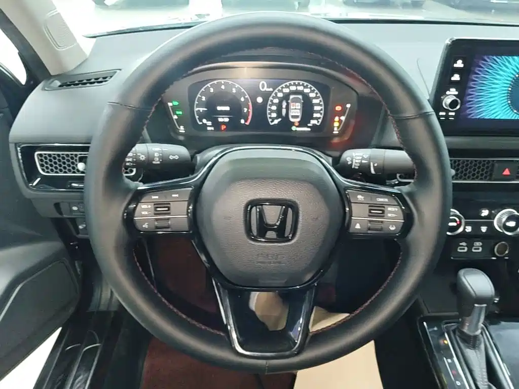 Honda Civic 2023 — фото 11
