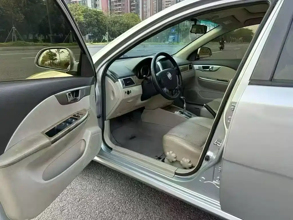 Buick Excelle 2016