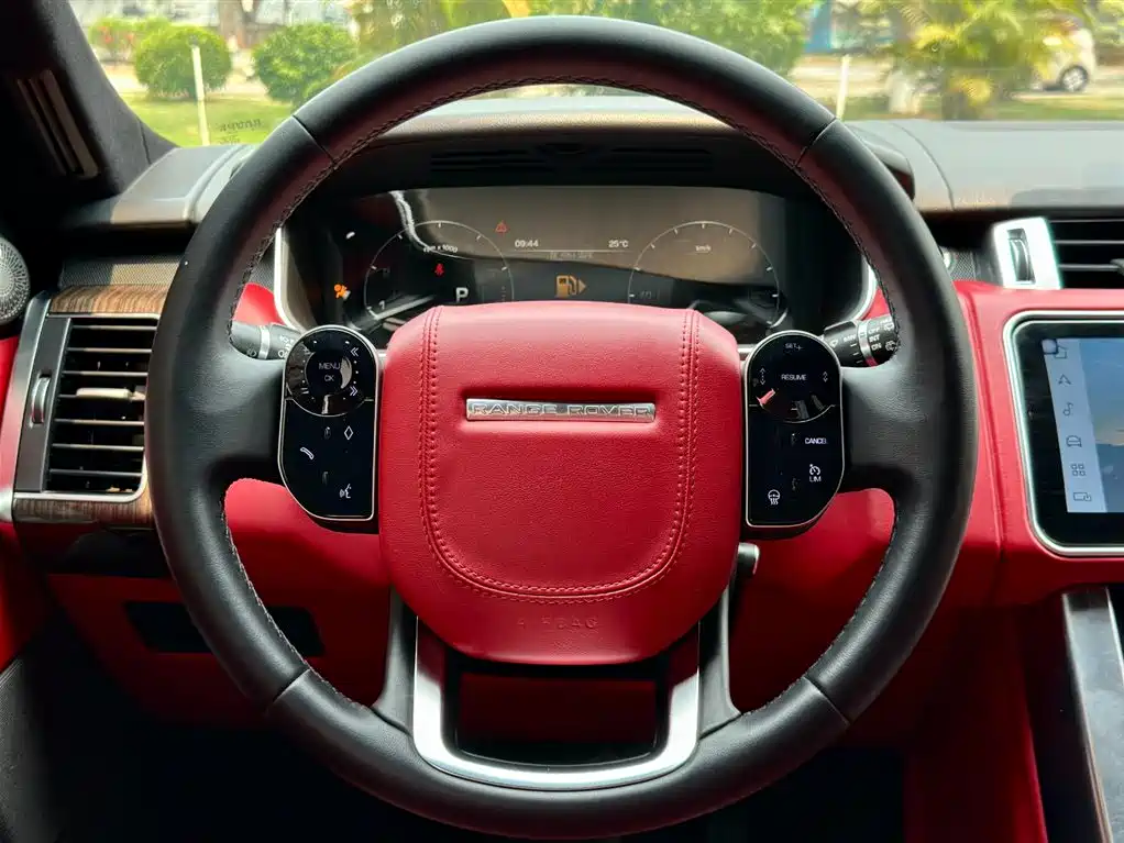 Land Rover Sport 2014 — фото 25