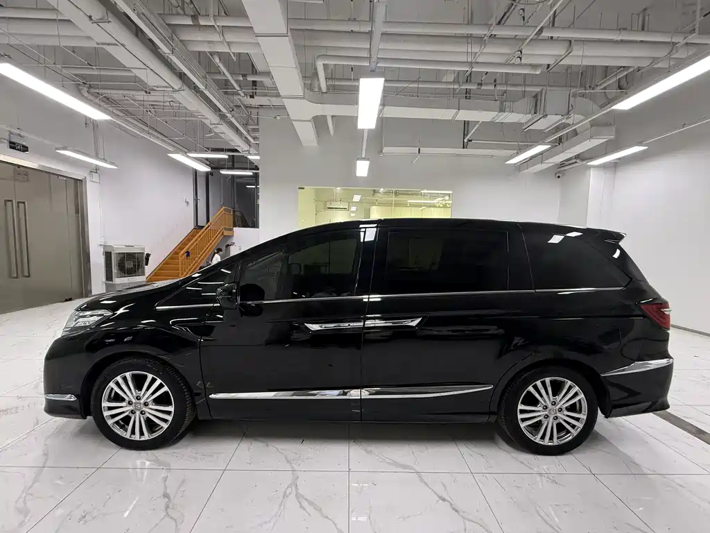 Honda Elysion 2018