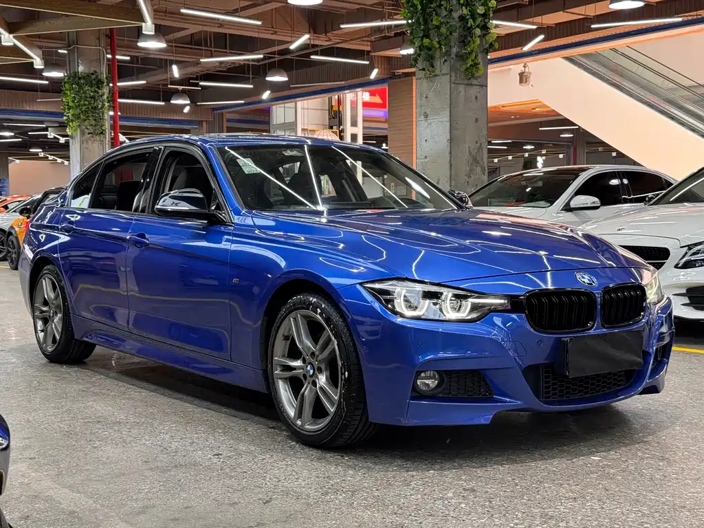 BMW 3 Series 2018 — фото 3