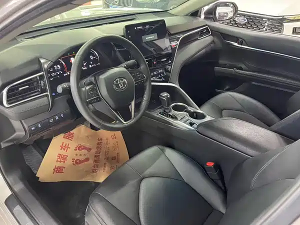 Toyota Camry 2022