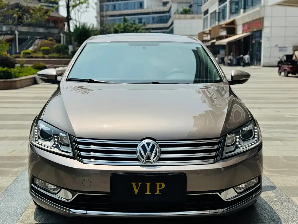 Volkswagen Magotan 2015