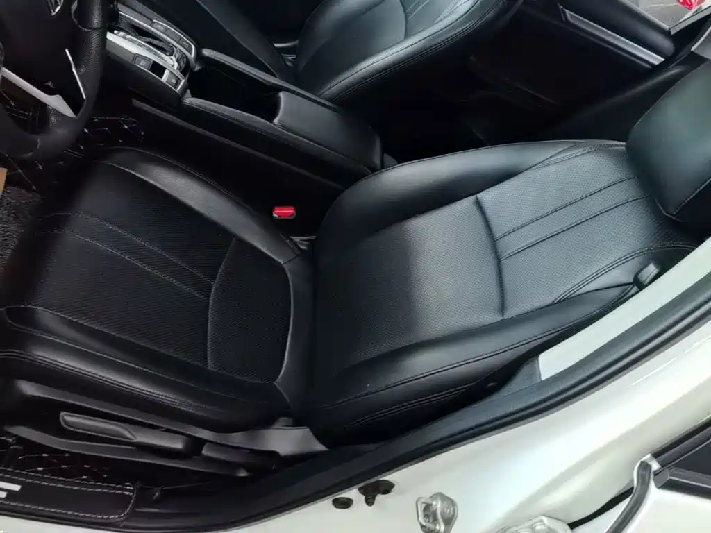 Honda Civic 2017 — фото 15