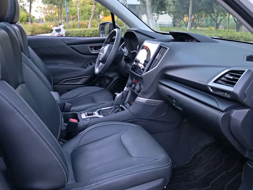 Subaru Forester 2020 — фото 15