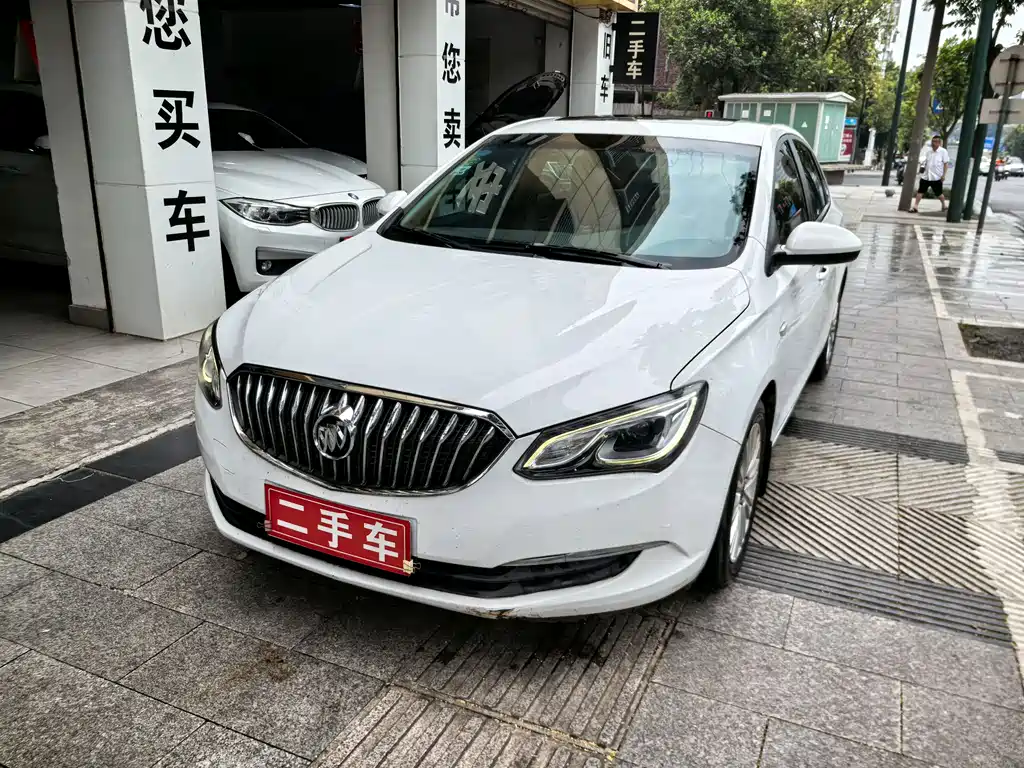 Buick Excelle 2016 — фото 4