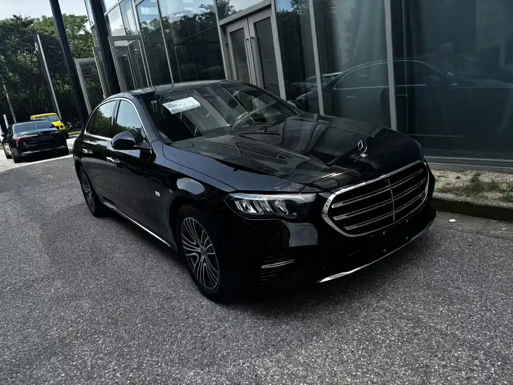 Mercedes-Benz E-Class 2026