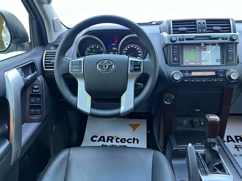 Toyota Prado 2015 — фото 11