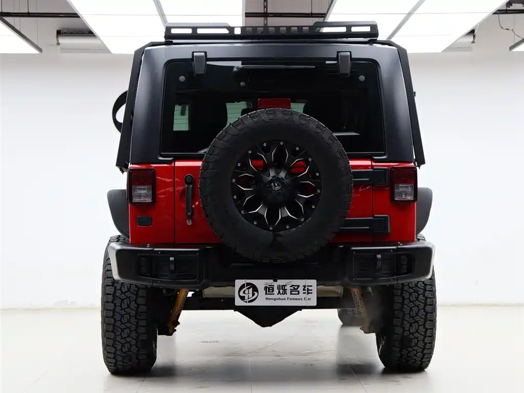 Jeep Wrangler 2017 — фото 22