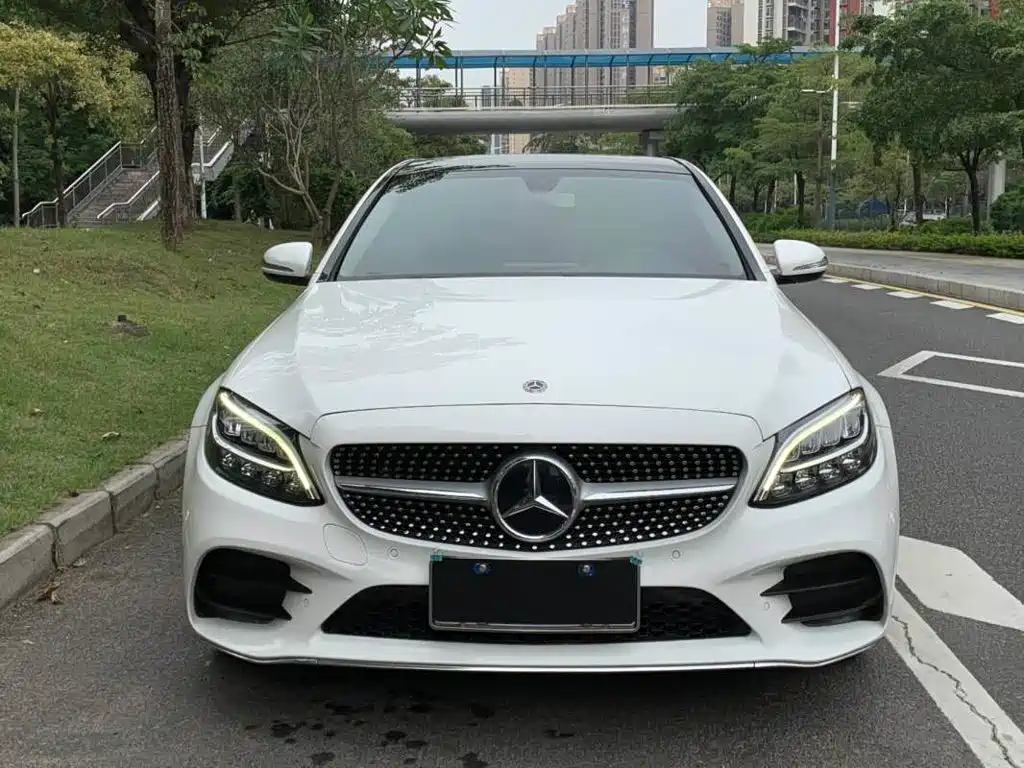 Mercedes-Benz C-Class 2019