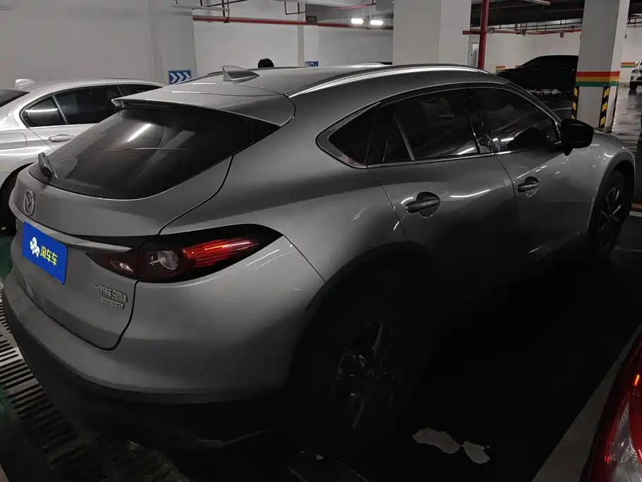 Mazda CX-4 2021