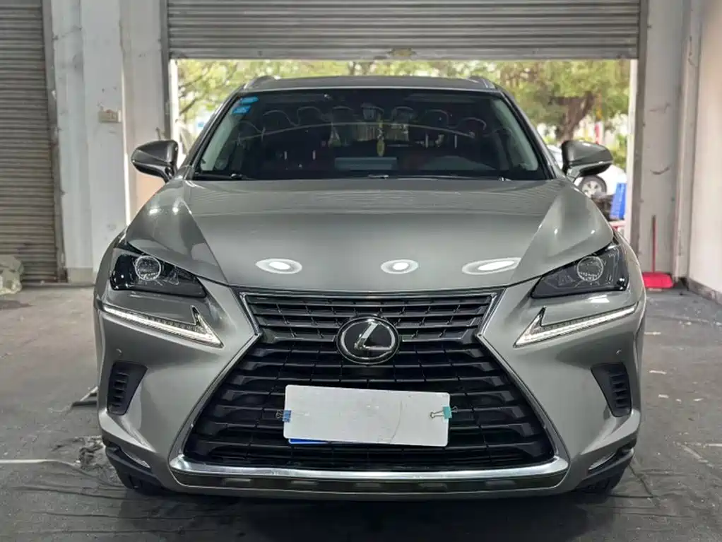 Lexus NX 2020 — фото 24