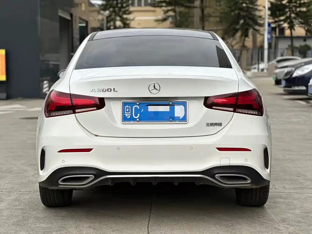 Mercedes-Benz A-Class 2023 — фото 6