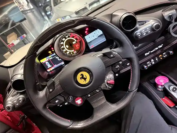 Ferrari F8 2020