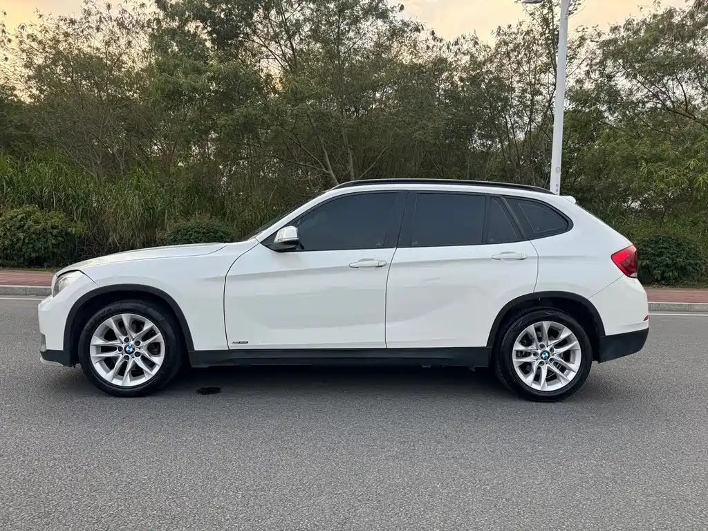 BMW X1 2016 — фото 24