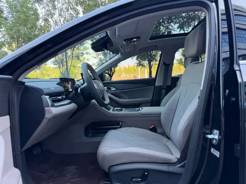 Geely Galaxy A7 EV 2026 — фото 7