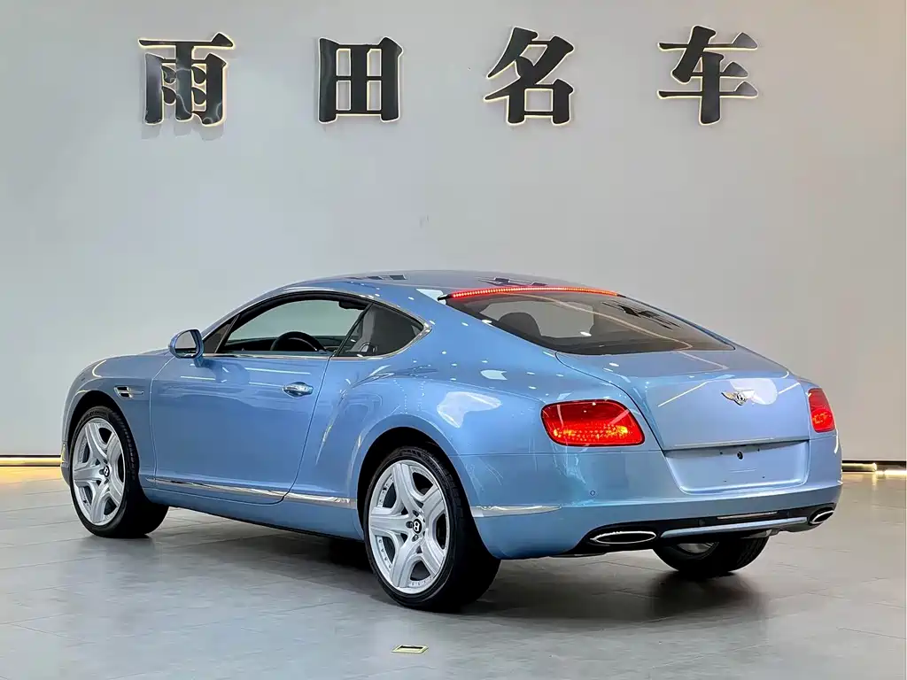 Bentley Continental 2012 — фото 9