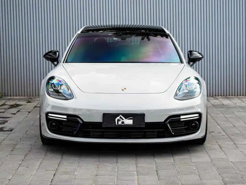 Porsche Panamera 2019 — фото 4