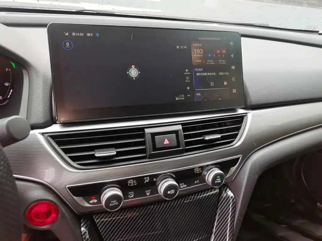 Honda Accord 2021 — фото 13