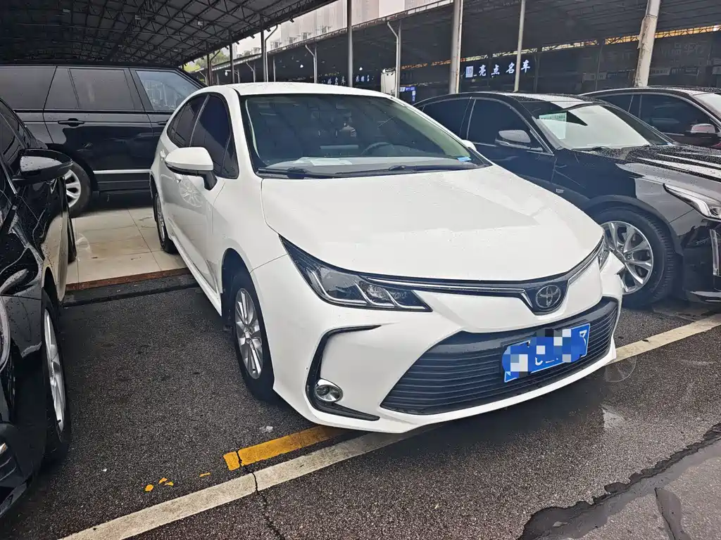 Toyota Corolla 2020 — фото 3