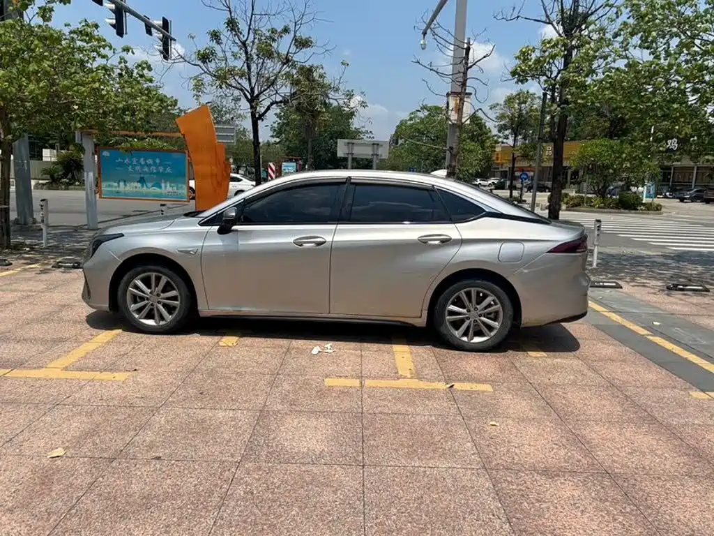Aion S 2023